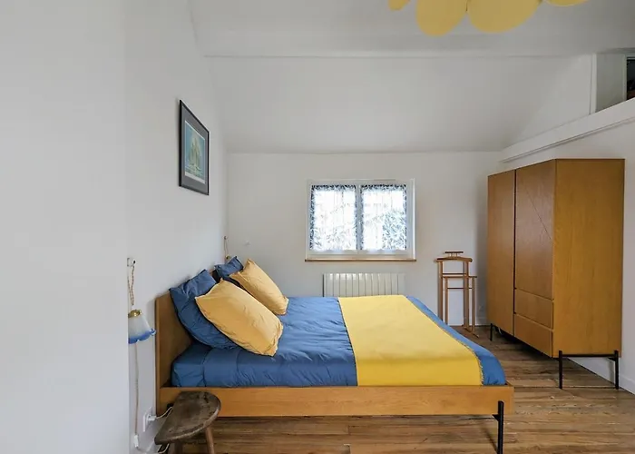 La Maison Bleue